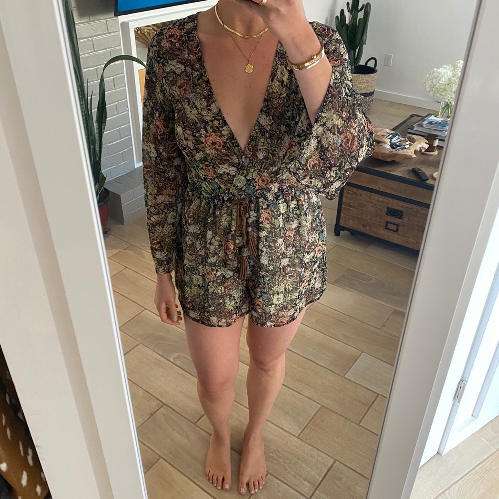 Long sleeve 70’s vibe romper